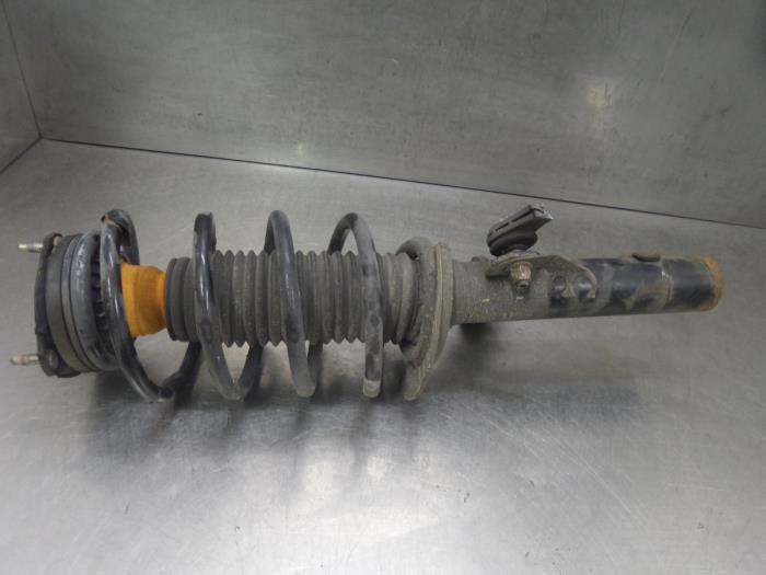 Front shock absorber rod, left from a Ford Mondeo 2003