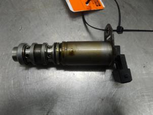 Used Camshaft adjuster BMW 1-Serie Price on request offered by Bongers Auto-Onderdelen Zeeland