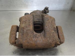 Used Rear brake calliper, right BMW 3-Serie Price on request offered by Bongers Auto-Onderdelen Zeeland