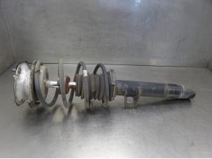 Used Front shock absorber rod, right BMW 1-Serie Price on request offered by Bongers Auto-Onderdelen Zeeland