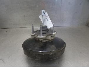 Used Brake servo Renault Clio III (BR/CR) 1.4 16V Price on request offered by Bongers Auto-Onderdelen Zeeland