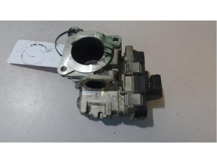 Usagé Boitier papillon Suzuki SX4 (EY/GY) 1.9 DDiS Grip 4x4 Prix sur demande proposé par Bongers Auto-Onderdelen Zeeland