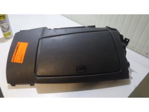 Used Glovebox BMW 1-Serie Price on request offered by Bongers Auto-Onderdelen Zeeland