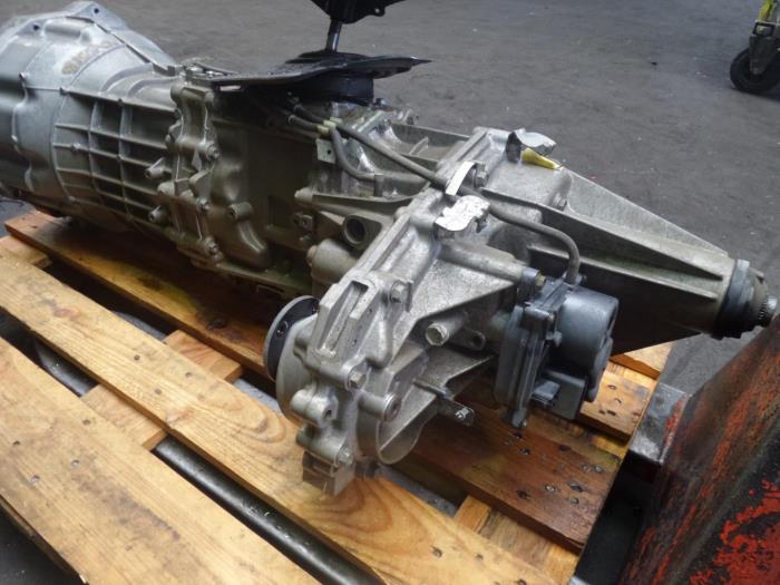 Gearbox Nissan Navara 2.5 dCi 16V 4x4 - YD25DDTI 31069EA20B