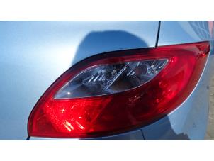 Gebrauchte Rücklicht rechts Mazda 2. Preis auf Anfrage angeboten von Bongers Auto-Onderdelen Zeeland