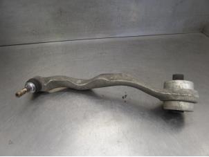 Used Front wishbone, left BMW 1 serie (F20) 118d 2.0 16V Price on request offered by Bongers Auto-Onderdelen Zeeland