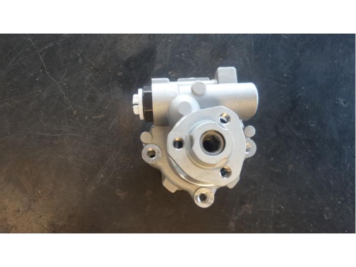 Neuf Pompe de direction Volkswagen Transporter Prix € 108,90 Prix TTC proposé par Bongers Auto-Onderdelen Zeeland