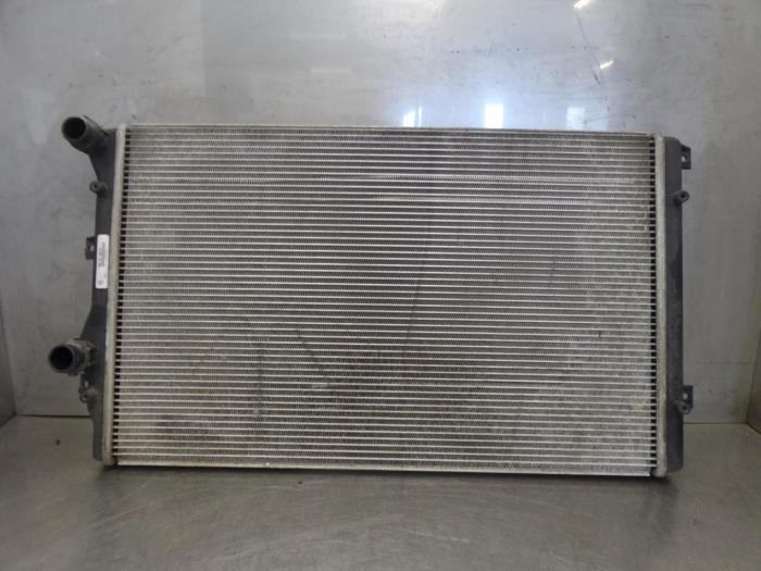 Usagé Radiateur Volkswagen Touran Prix sur demande proposé par Bongers Auto-Onderdelen Zeeland
