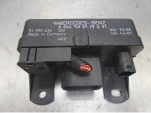 Used Glow plug relay Mercedes C (W203) 2.2 C-200 CDI 16V Price on request offered by Bongers Auto-Onderdelen Zeeland