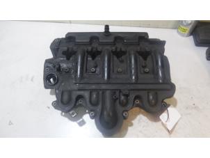 Used Rocker cover Opel Movano Combi 2.2 DTI Price on request offered by Bongers Auto-Onderdelen Zeeland