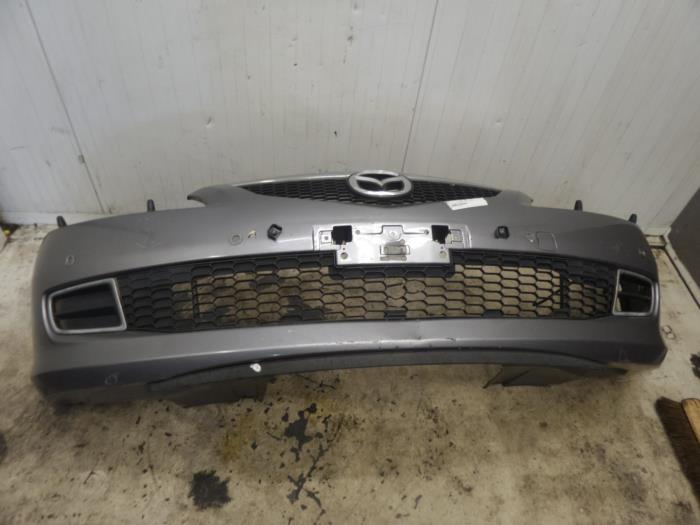 Front bumper from a Mazda 6. 2003