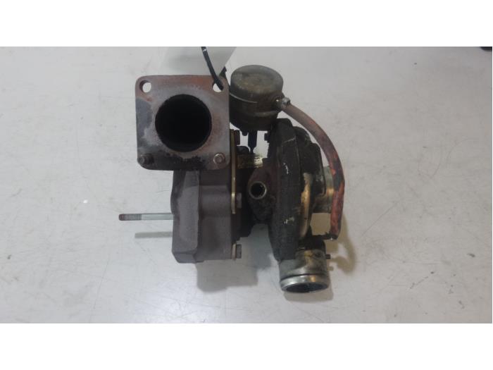Używane Turbo Alfa Romeo 166 2.4 JTD Cena na żądanie oferowane przez Bongers Auto-Onderdelen Zeeland