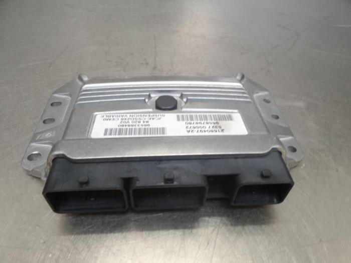 Used Automatic gearbox computer Peugeot 407 (6C/J) 2.7 HDi V6 24V Price on request offered by Bongers Auto-Onderdelen Zeeland