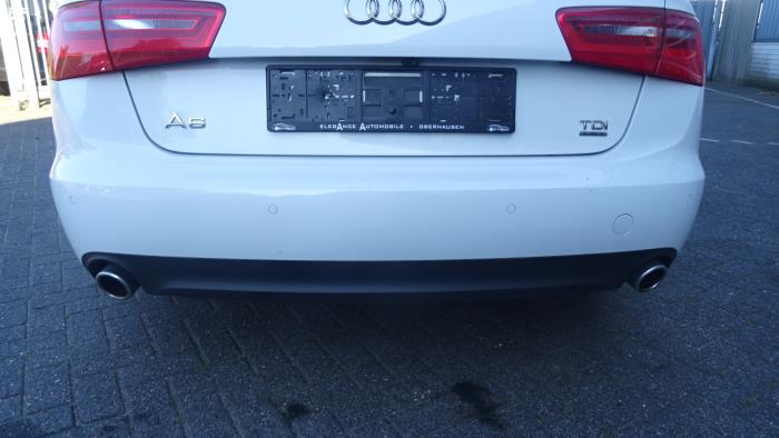 Zderzak tylny z Audi A6 2013