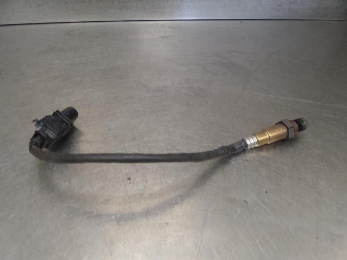 Usagé Sonde lambda Kia Rio II (DE) 1.5 CRDi VGT 16V Prix sur demande proposé par Bongers Auto-Onderdelen Zeeland