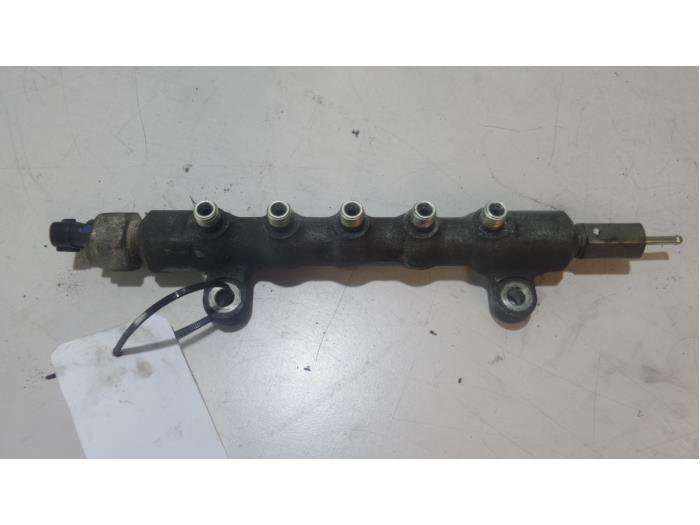 Usagé Système d'injection Toyota Avensis Wagon (T25/B1E) 2.2 D-4D 16V Prix sur demande proposé par Bongers Auto-Onderdelen Zeeland