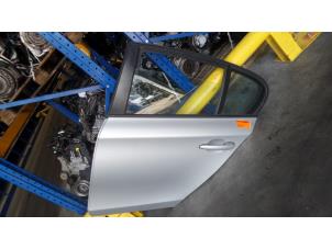 Używane Drzwi lewe tylne wersja 4-drzwiowa BMW 1 serie (E87/87N) 118d 16V Cena na żądanie oferowane przez Bongers Auto-Onderdelen Zeeland