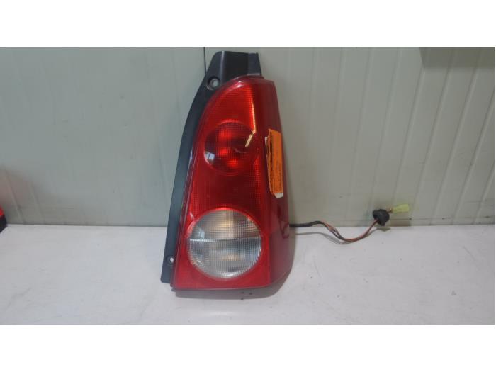 Taillight, right from a Opel Agila 2002