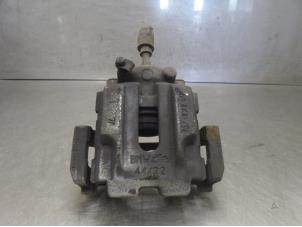 Used Rear brake calliper, right BMW 3-Serie Price on request offered by Bongers Auto-Onderdelen Zeeland