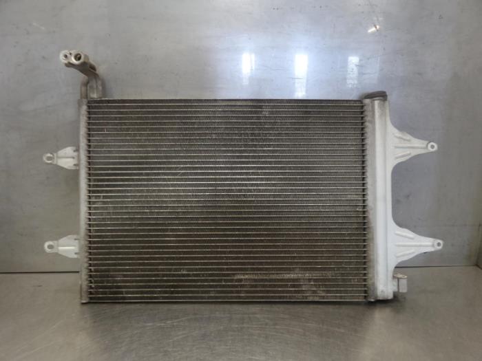 Begagnade AC-radiator Volkswagen Polo Pris på förfrågan erbjuds av Bongers Auto-Onderdelen Zeeland