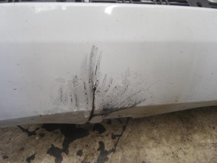 Zderzak tylny z Renault Twingo 2009