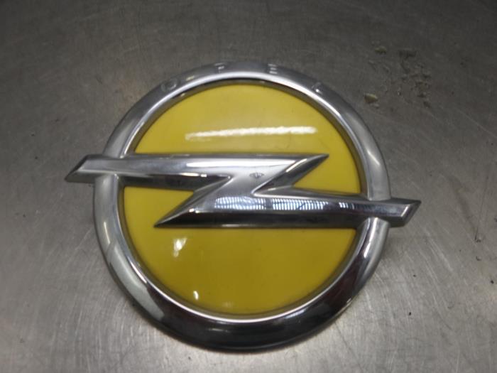 Emblem Opel Adam - Bongers Auto-Onderdelen Zeeland