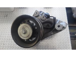 Used Water pump magnetic coupling Nissan Note Price on request offered by Bongers Auto-Onderdelen Zeeland