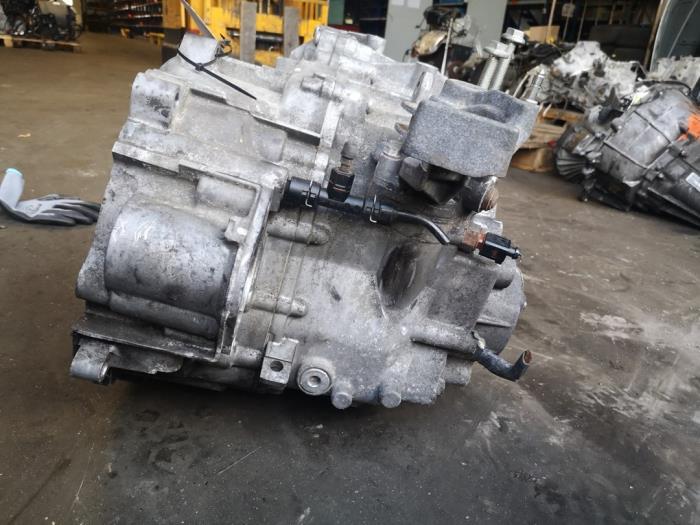 Gearbox from a Volkswagen Tiguan (5N1/2) 1.4 TSI 16V 4Motion 2009