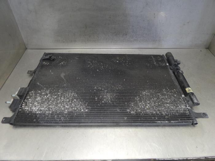 Usagé Condenseur de climatisation Alfa Romeo 159 Prix sur demande proposé par Bongers Auto-Onderdelen Zeeland