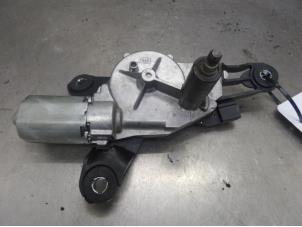 Used Rear wiper motor Mitsubishi Colt Price on request offered by Bongers Auto-Onderdelen Zeeland
