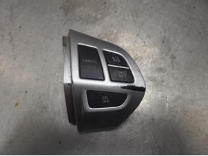 Used Cruise control switch Mitsubishi L200 Price on request offered by Bongers Auto-Onderdelen Zeeland