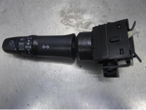 Used Indicator switch Mitsubishi L200 Price on request offered by Bongers Auto-Onderdelen Zeeland