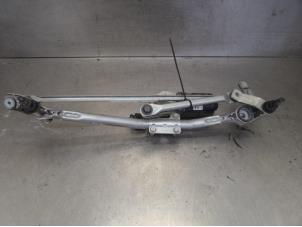 Used Wiper motor + mechanism BMW 3 serie Touring (E91) 320d 16V Price on request offered by Bongers Auto-Onderdelen Zeeland