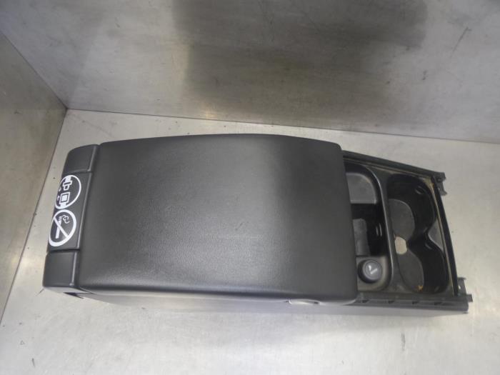 Middle console from a Volvo V70 2010