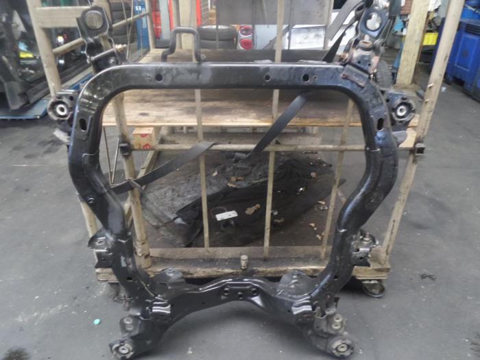 Used Subframe Chevrolet Captiva (C140) 2.2 D 16V 4x2 Price on request offered by Bongers Auto-Onderdelen Zeeland