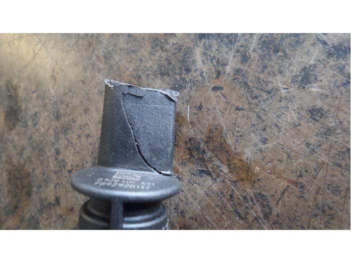 Fuel pressure regulator BMW 3 serie Touring 320d 16V 0928400691 N47D20A