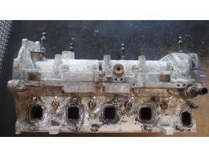 Used Cylinder head Opel Corsa Price on request offered by Bongers Auto-Onderdelen Zeeland