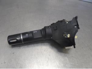Used Indicator switch Mazda 2. Price on request offered by Bongers Auto-Onderdelen Zeeland