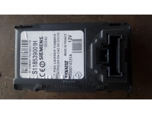 Used Card reader (lock) Renault Megane Price on request offered by Bongers Auto-Onderdelen Zeeland