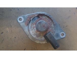 Used Camshaft adjuster Opel Corsa Price on request offered by Bongers Auto-Onderdelen Zeeland