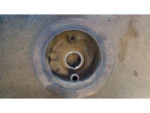 Used Crankshaft pulley Mitsubishi L200 Price on request offered by Bongers Auto-Onderdelen Zeeland