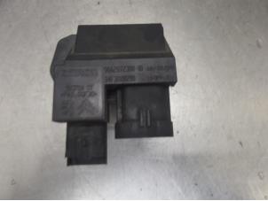 Used Cooling fin relay Peugeot 207 Price on request offered by Bongers Auto-Onderdelen Zeeland