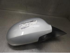 Used Wing mirror, right Hyundai I30 Price on request offered by Bongers Auto-Onderdelen Zeeland