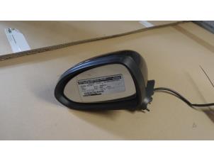 Used Wing mirror, left Opel Corsa Price on request offered by Bongers Auto-Onderdelen Zeeland