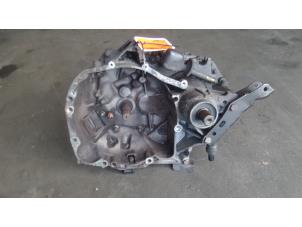 Used Gearbox Renault Kangoo Price on request offered by Bongers Auto-Onderdelen Zeeland