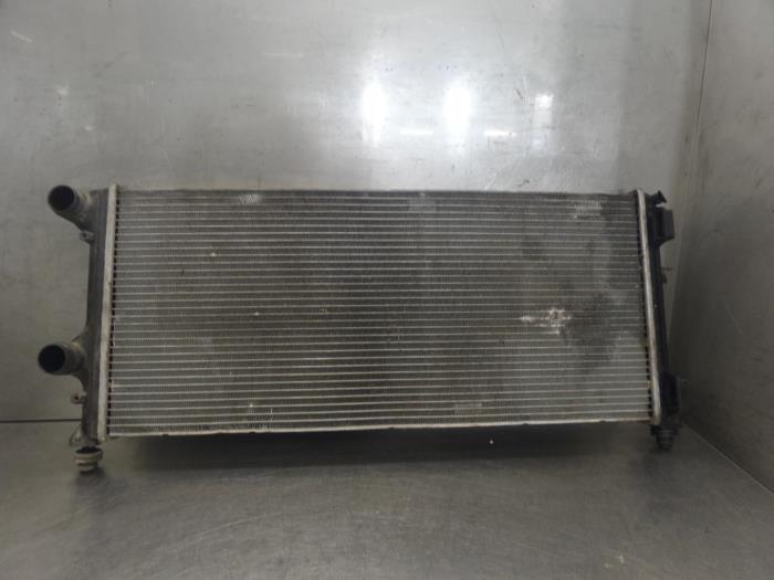 Usagé Radiateur Fiat Doblo Prix sur demande proposé par Bongers Auto-Onderdelen Zeeland