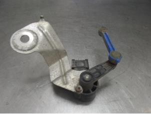 Used Anti-roll control sensor Audi A4 Price on request offered by Bongers Auto-Onderdelen Zeeland
