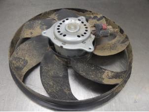 Used Cooling fans Ford B-Max (JK8) 1.0 EcoBoost 12V 100 Price on request offered by Bongers Auto-Onderdelen Zeeland