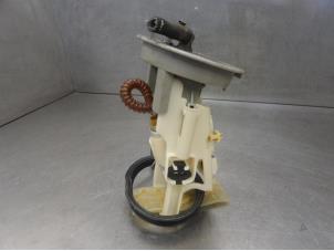 Used Electric fuel pump BMW 3-Serie Price on request offered by Bongers Auto-Onderdelen Zeeland