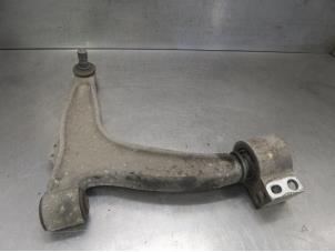 Used Front wishbone, right Fiat Croma Price on request offered by Bongers Auto-Onderdelen Zeeland